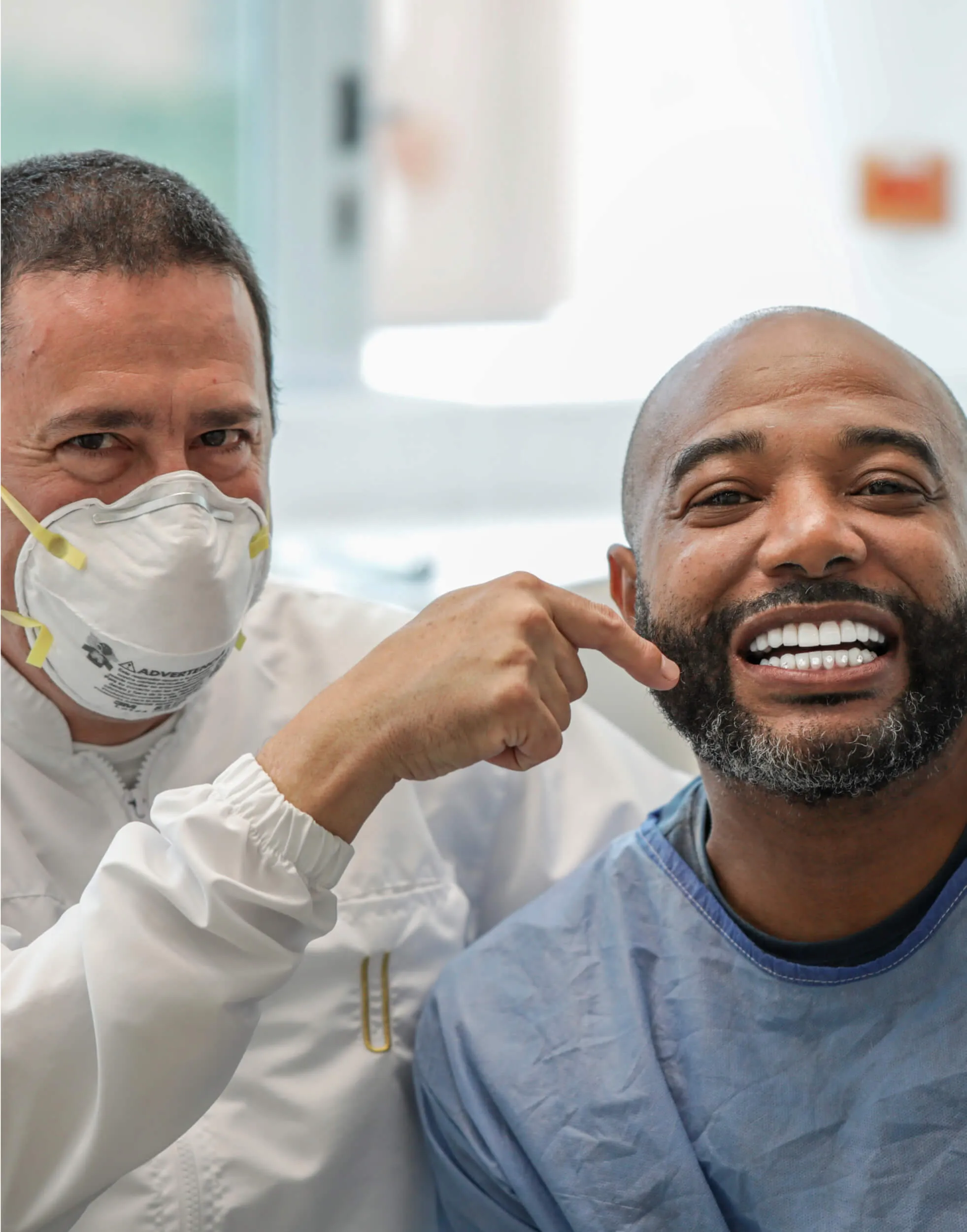 Restauración Dental en Medellín Unilaser